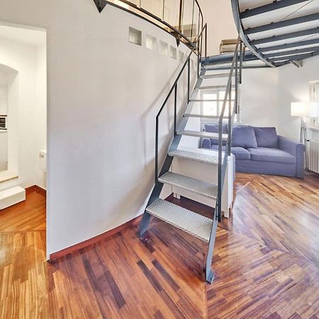Splendid Apartment In The Historic Center Milan Bagian luar foto